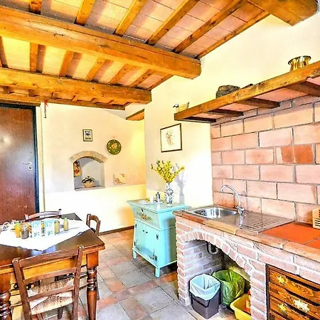 Willa Zona Artigianale Callarella Sleeps 6 Pool *