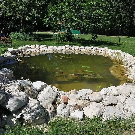 Willa Zona Artigianale Callarella Sleeps 6 Pool